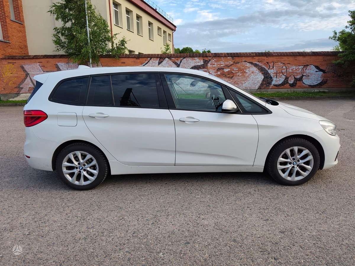 BMW 2 2015 — photo 7