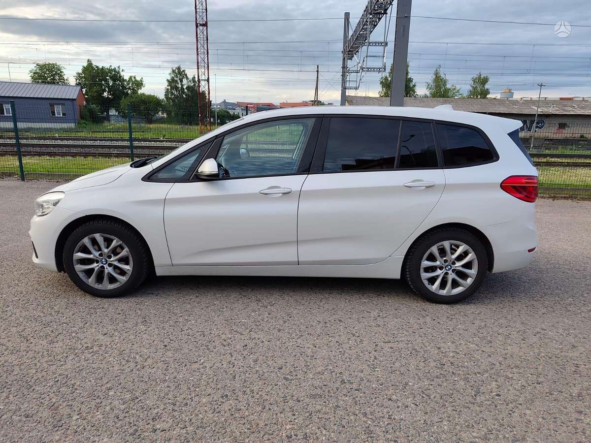 BMW 2 2015 — photo 8