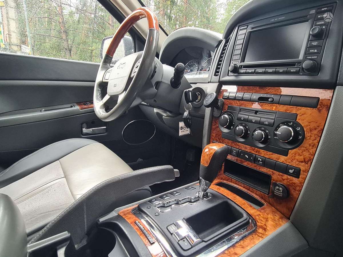Jeep Grand 2007 — photo 12