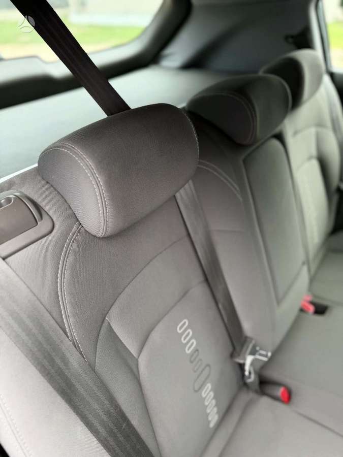 Kia Sportage 2011 — photo 10