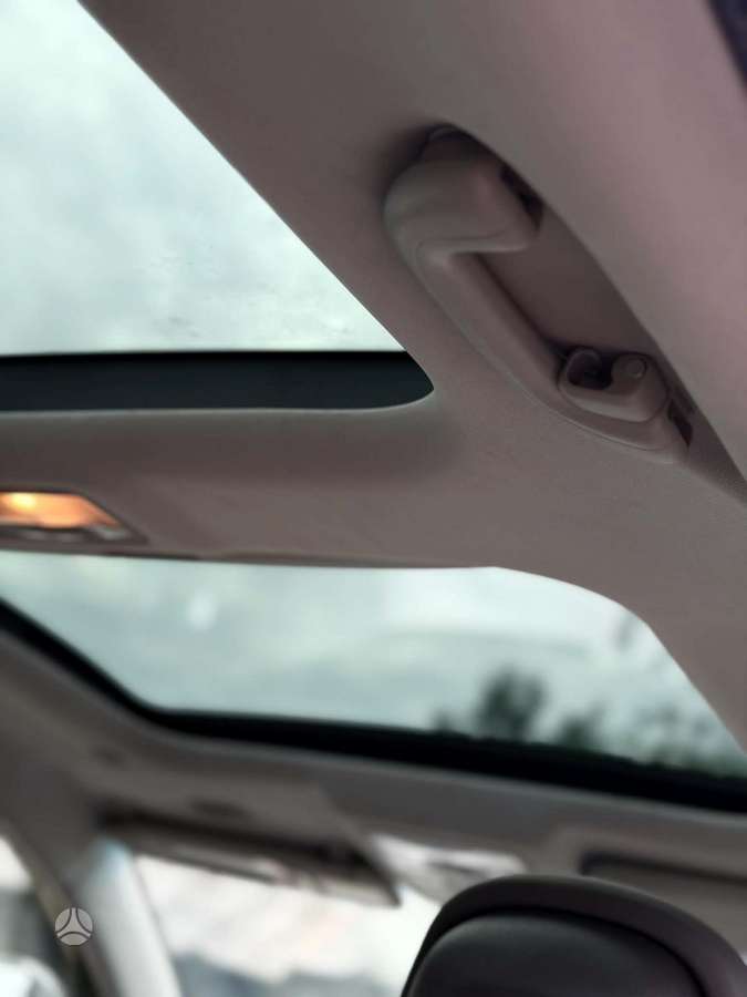 Kia Sportage 2011 — photo 12