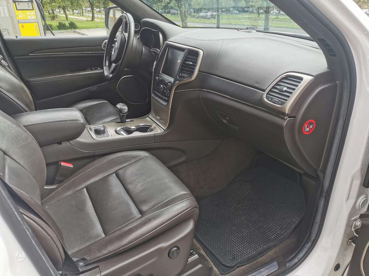 Jeep Grand 2013 — photo 7