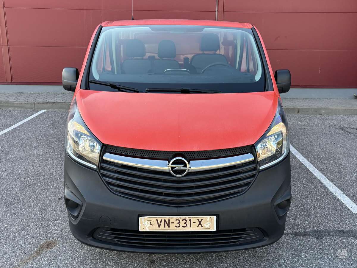 Opel Vivaro 2015 — engine 1600 cm³