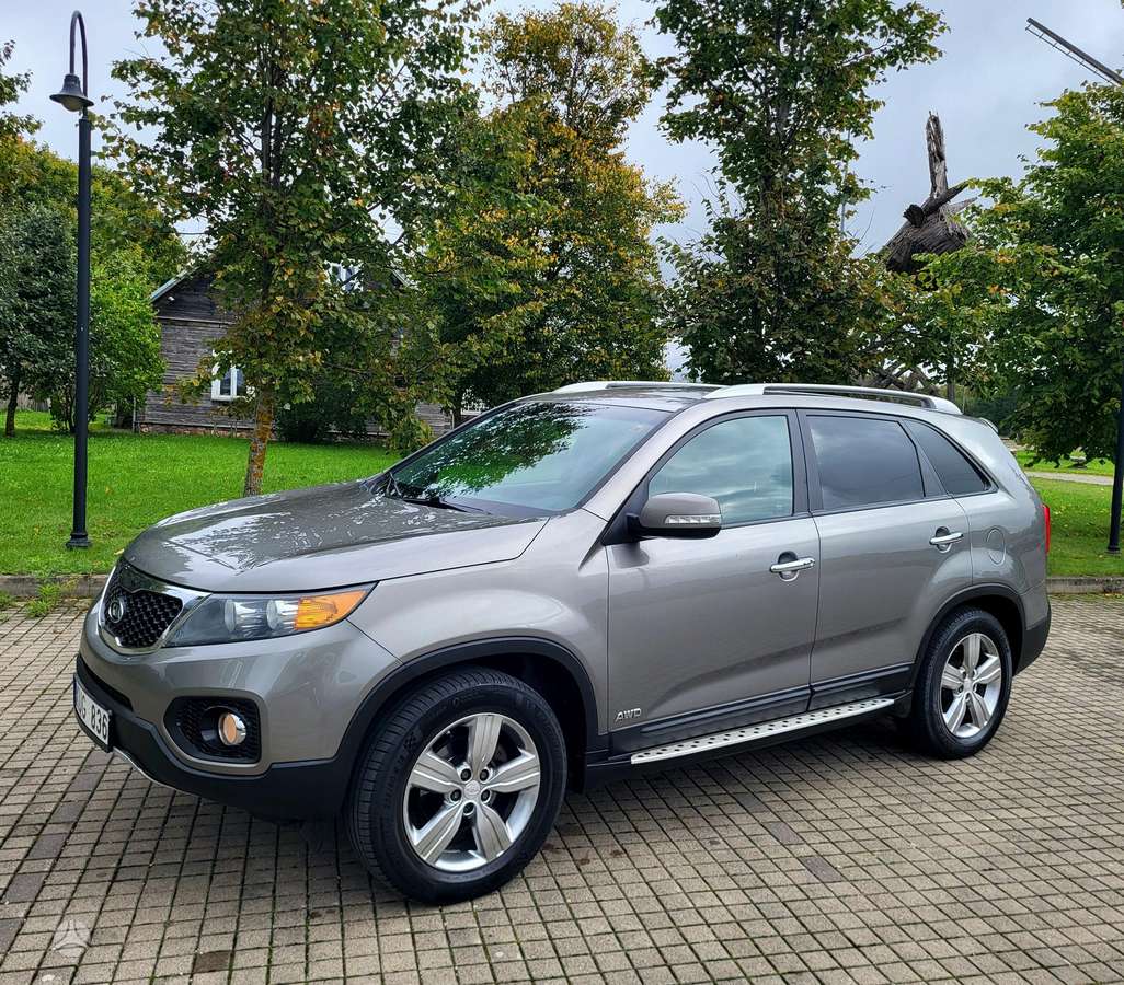 Kia Sorento 2012 — photo 14