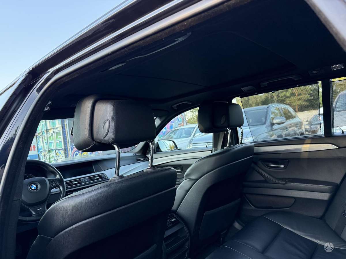 BMW 520 2011 — photo 10