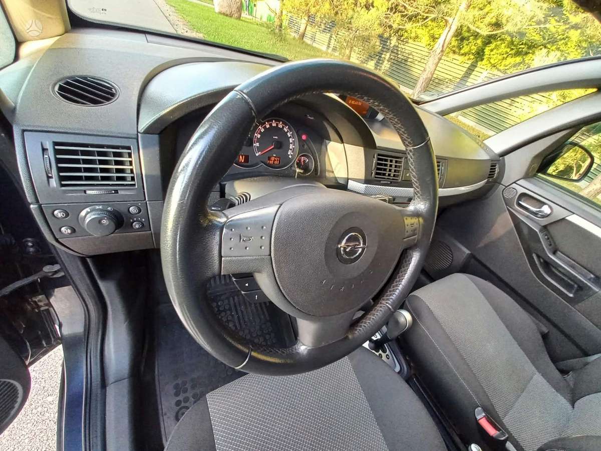 Opel Meriva 2009 — photo 15