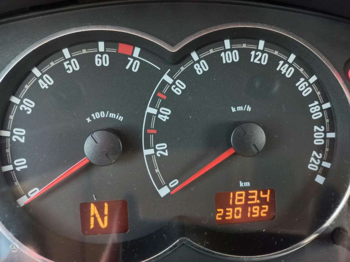 Opel Meriva 2009 — photo 24