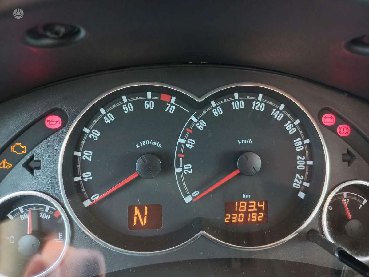 Opel Meriva 2009 — photo 48