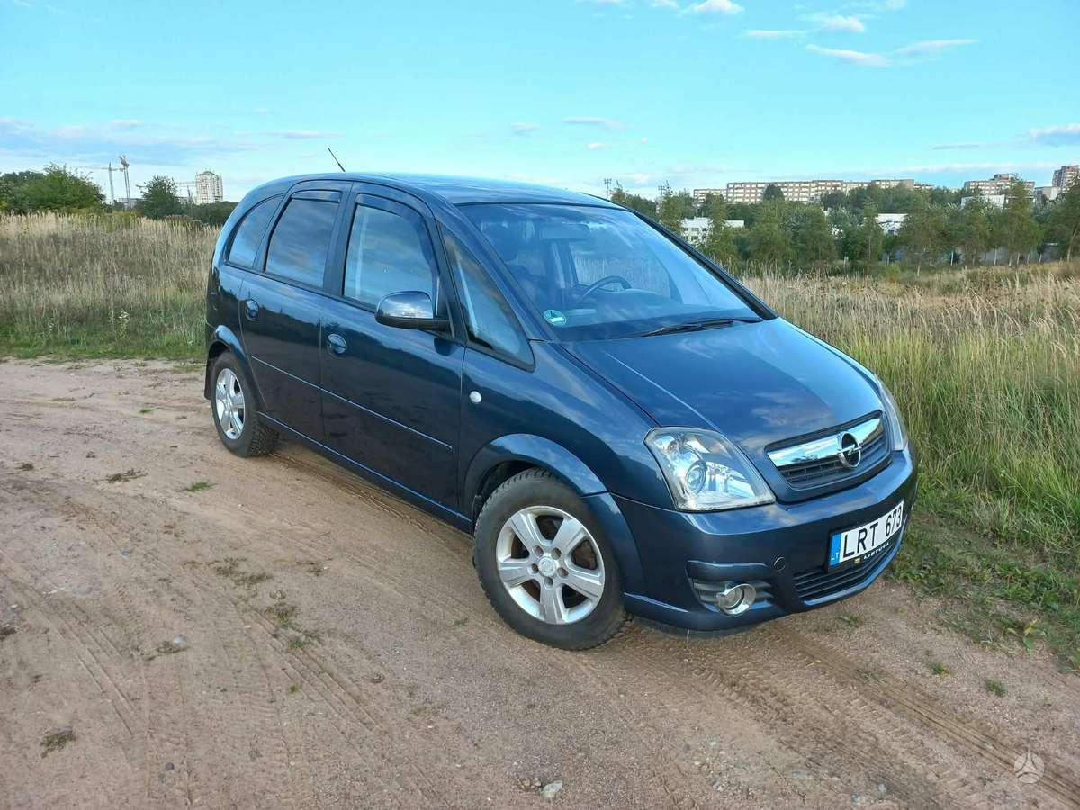 Opel Meriva 2009 — photo 49