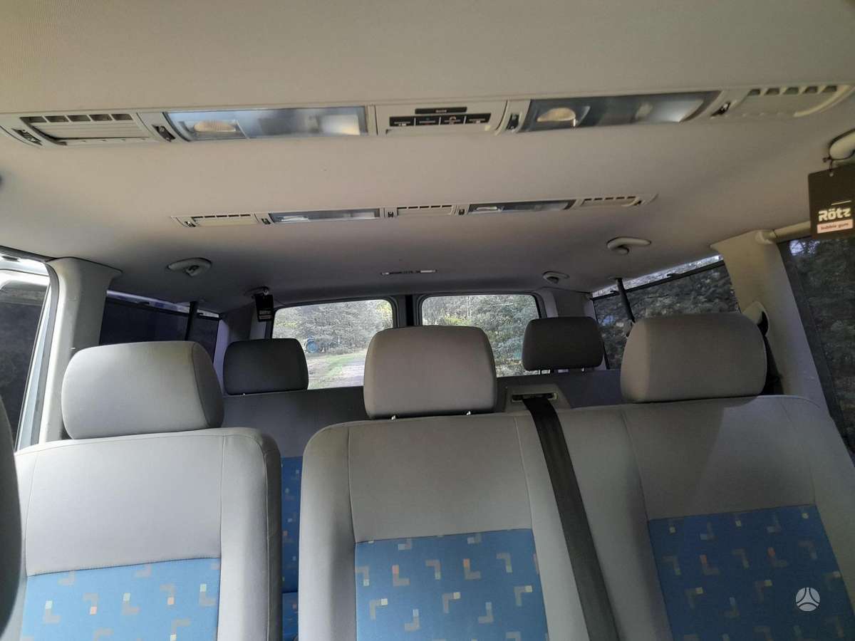 Volkswagen Caravelle 2007 — photo 11