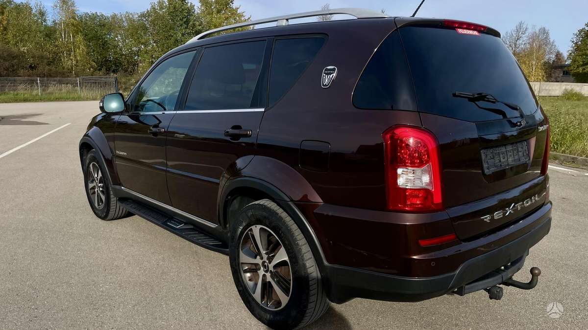 SsangYong Rexton 2014 — photo 10