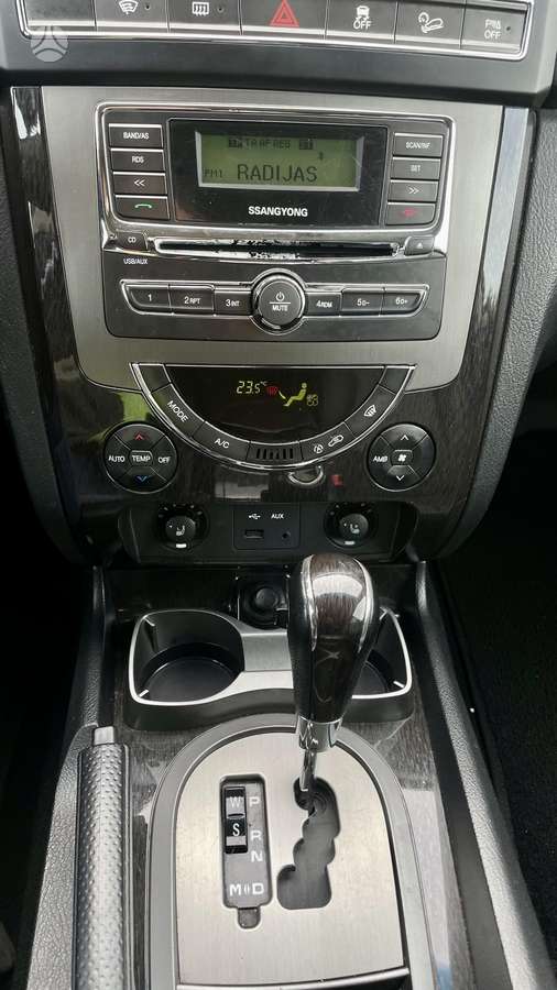SsangYong Rexton 2014 — photo 18
