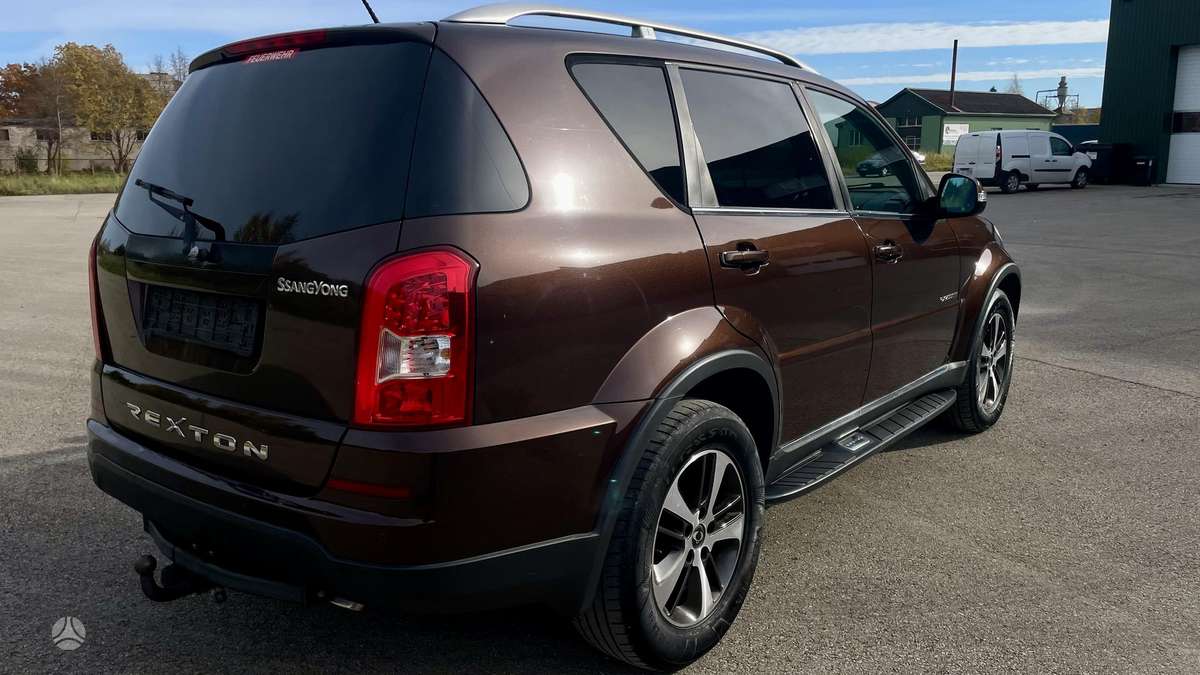 SsangYong Rexton 2014 — photo 9