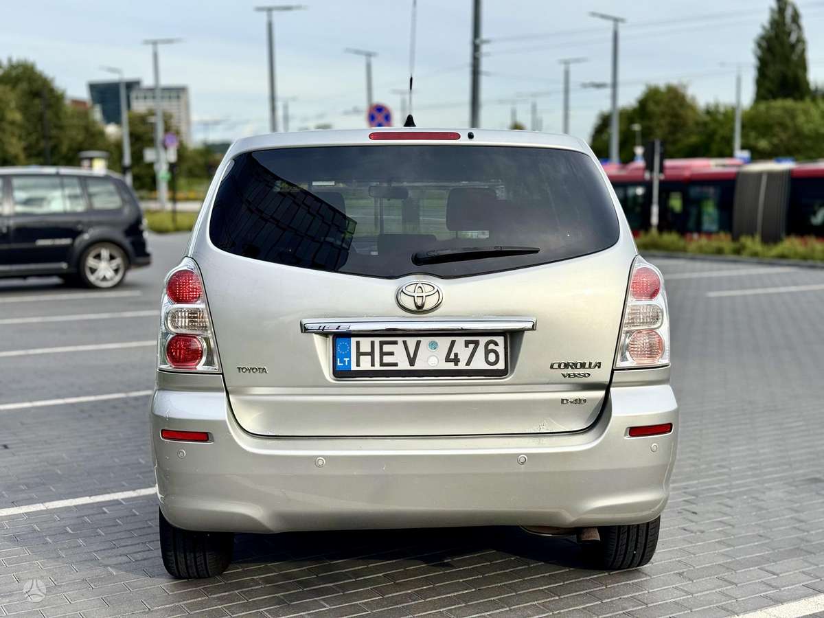 Toyota Corolla 2009 — photo 5