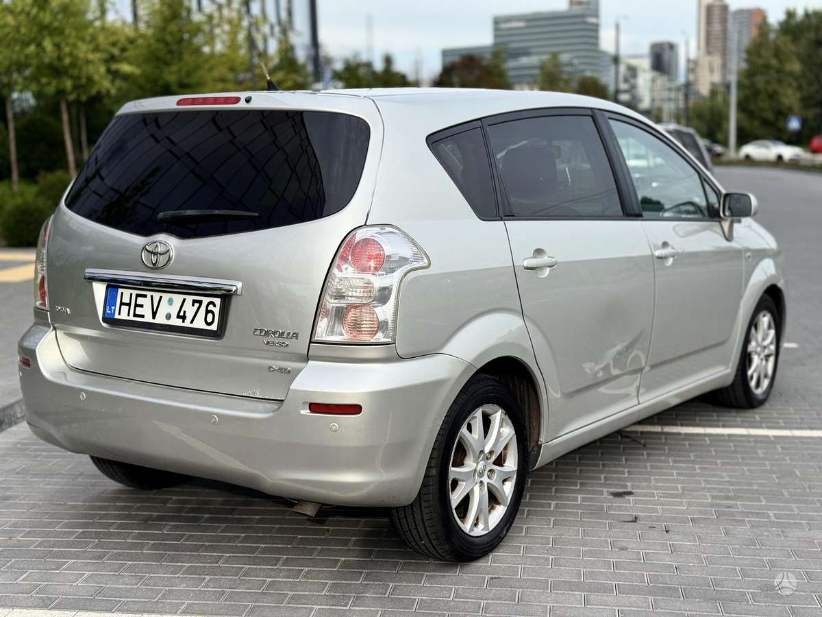 Toyota Corolla 2009 — photo 6