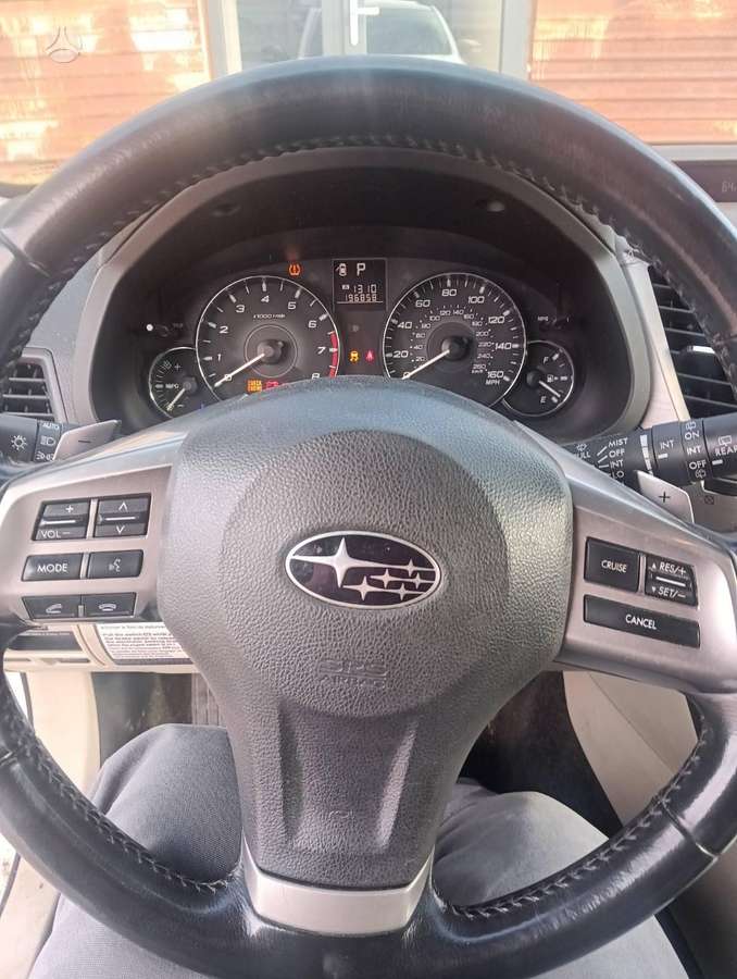 Subaru Outback 2012 — photo 9