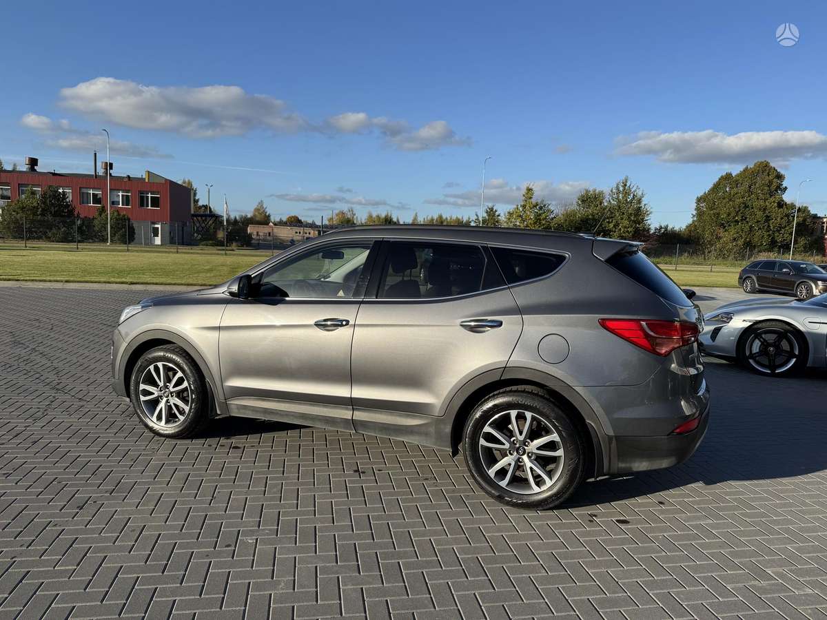 Hyundai Santa 2015 — салон