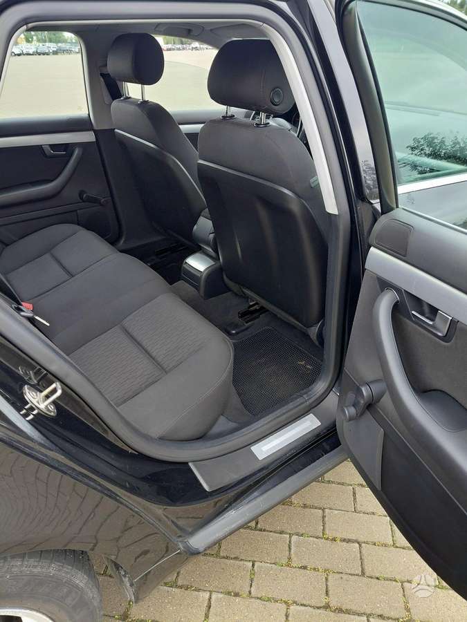 Audi A4 2007 — photo 10