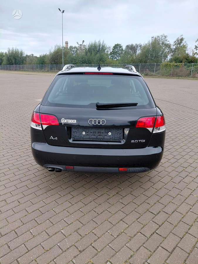 Audi A4 2007 — photo 5