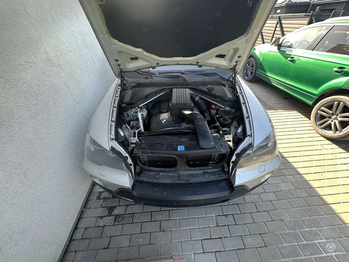 BMW X5 2008 — photo 6