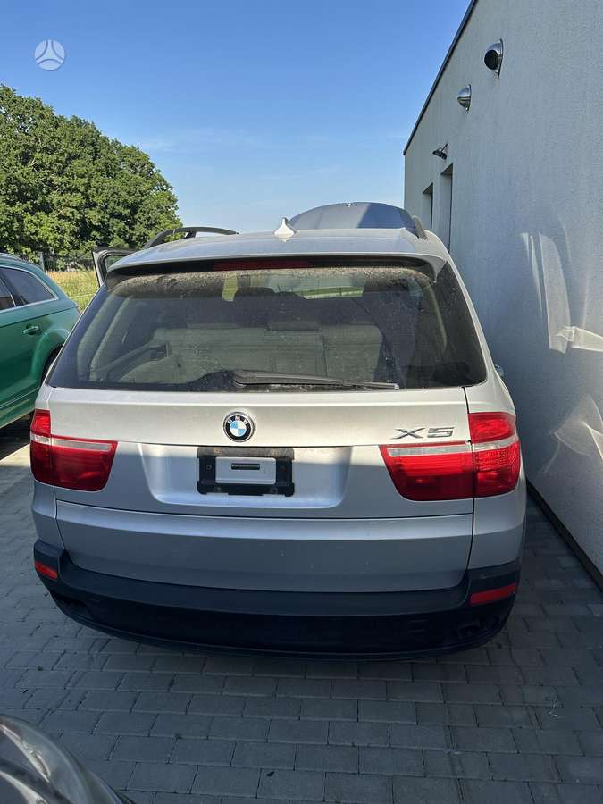 BMW X5 2008 — photo 8
