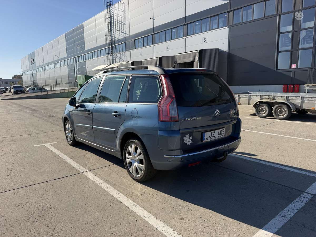 Citroen Grand 2010 — photo 6