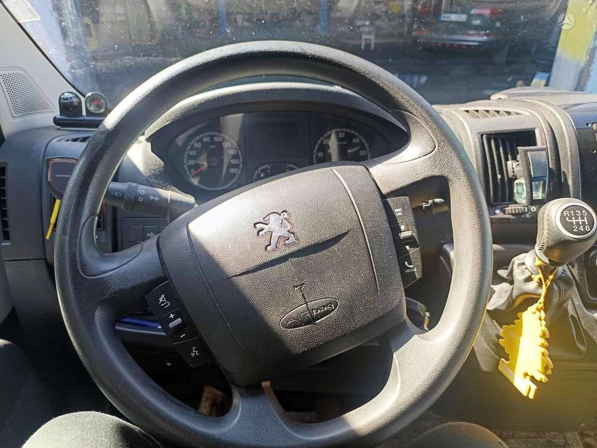 Peugeot Boxer 2014 — photo 7