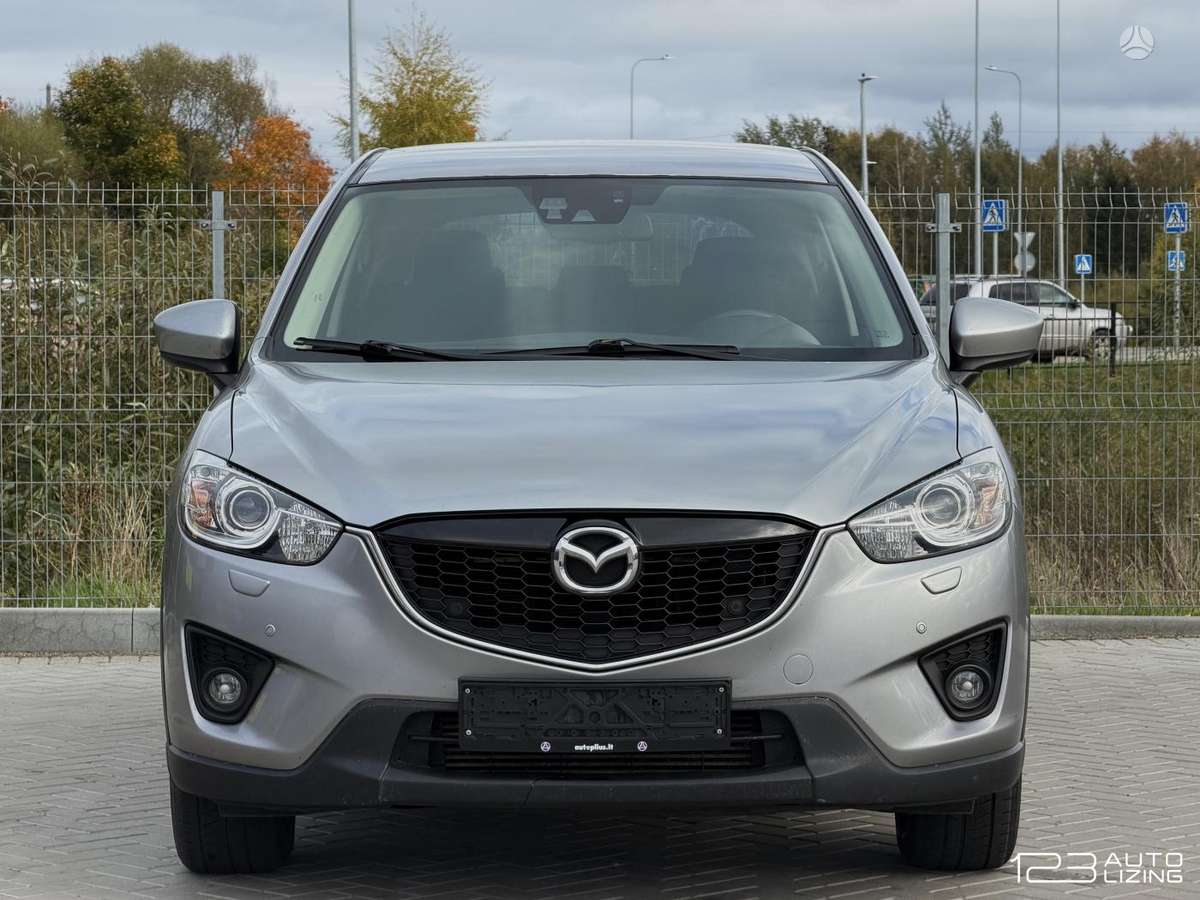 Mazda CX-5 2012 — салон