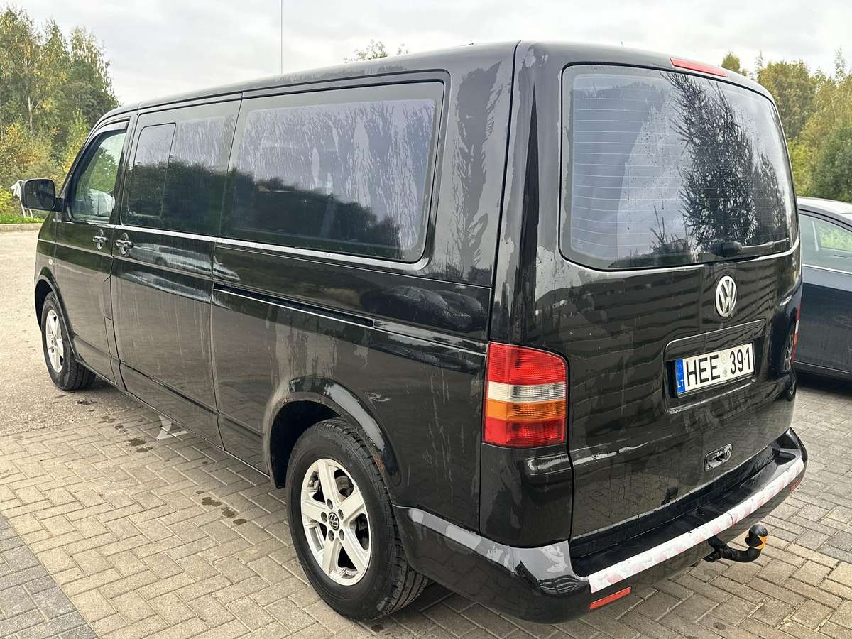 Volkswagen Transporter 2004 — двигун 2500 cm³, 131 HP (96kW)
