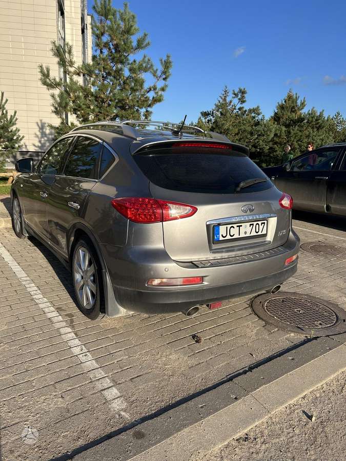 Infiniti EX35 2010 — vehicle for AFU Ukraine
