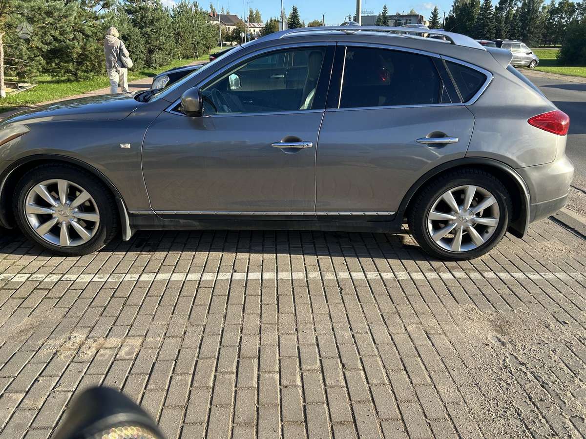 Infiniti EX35 2010 — photo 5