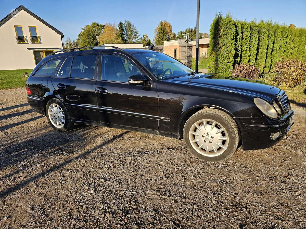 Mercedes-Benz E320, 2006