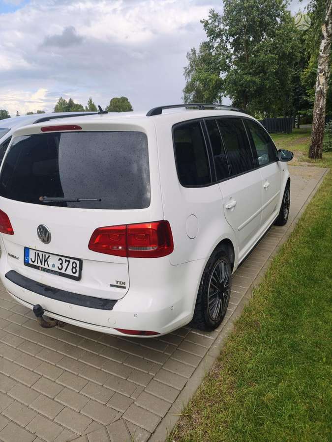 Volkswagen Touran 2012 — photo 5