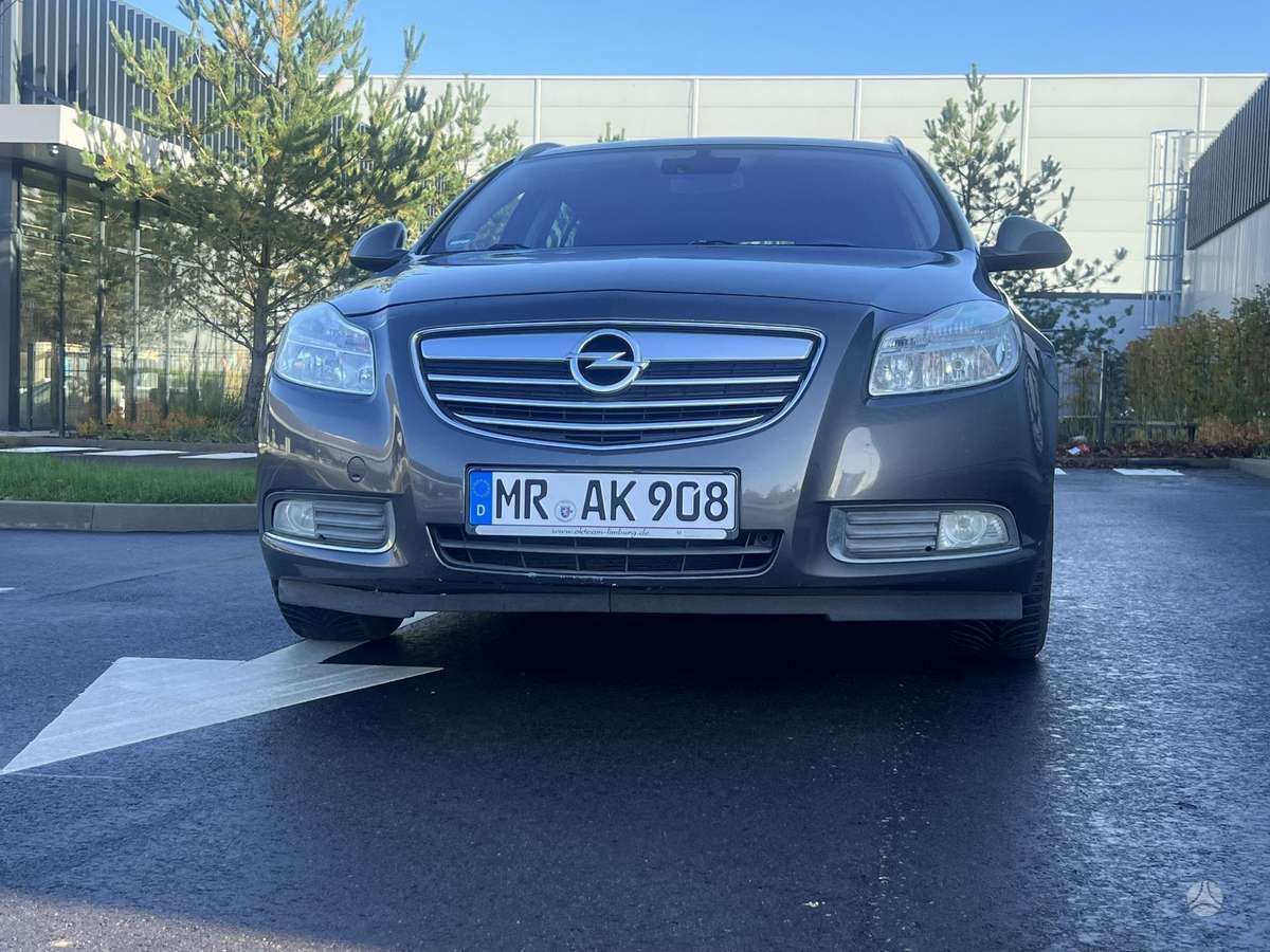 Opel Insignia 2011 — vehicle for AFU Ukraine