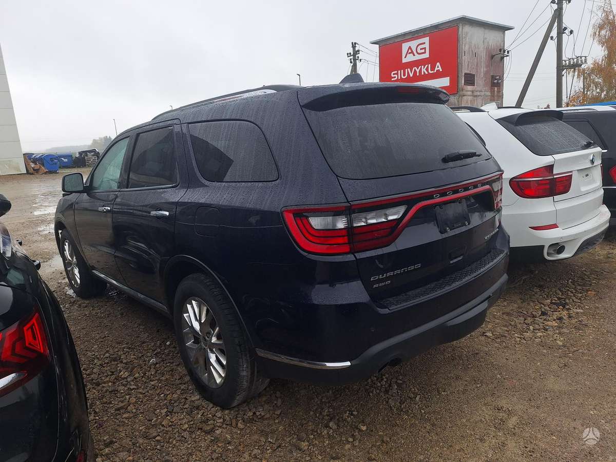 Dodge Durango 2015 — rear view