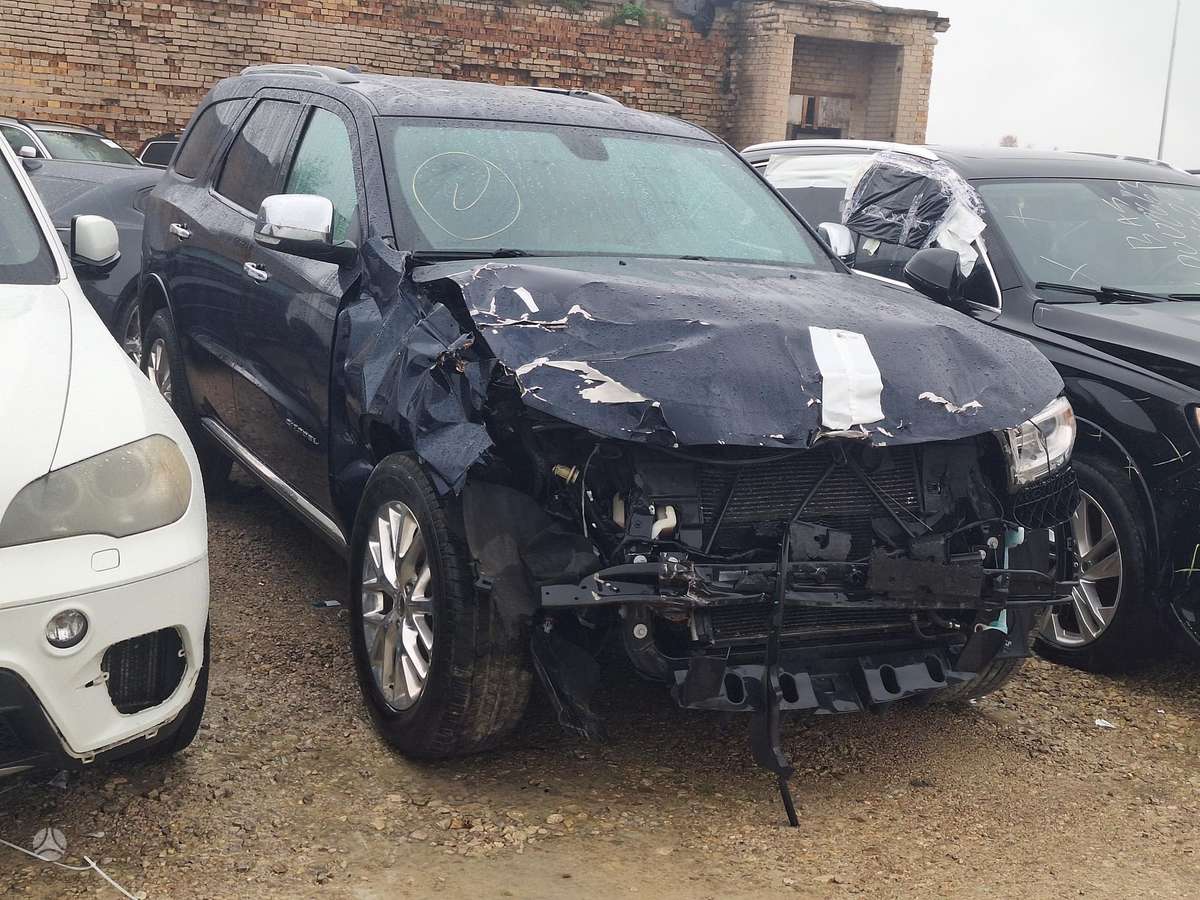 Dodge Durango 2015 — engine 3604 cm³, 294 HP (216kW)