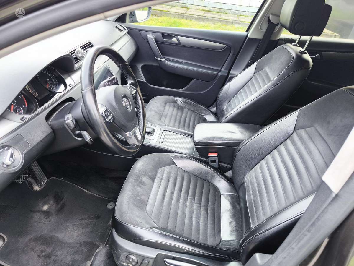 Volkswagen Passat 2012 — photo 10