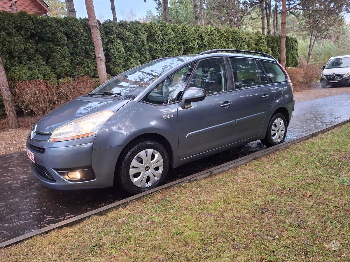 Citroen Grand 2010 — photo 5
