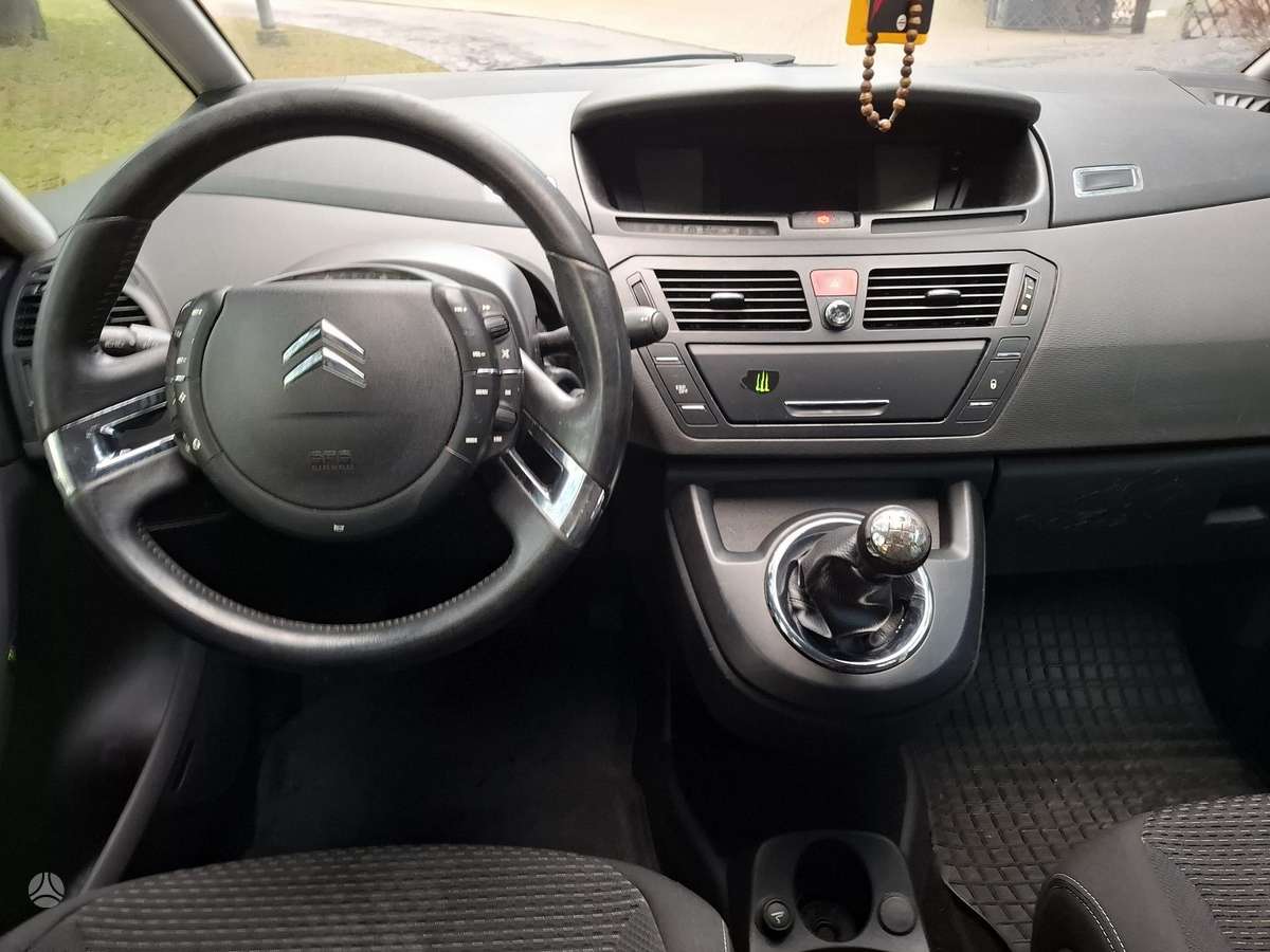 Citroen Grand 2010 — photo 9