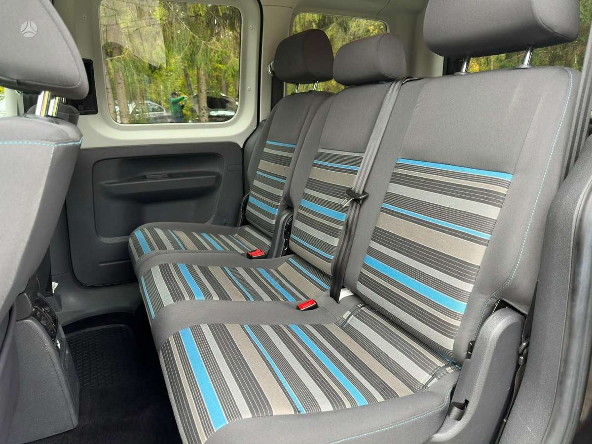 Volkswagen Caddy 2011 — photo 27