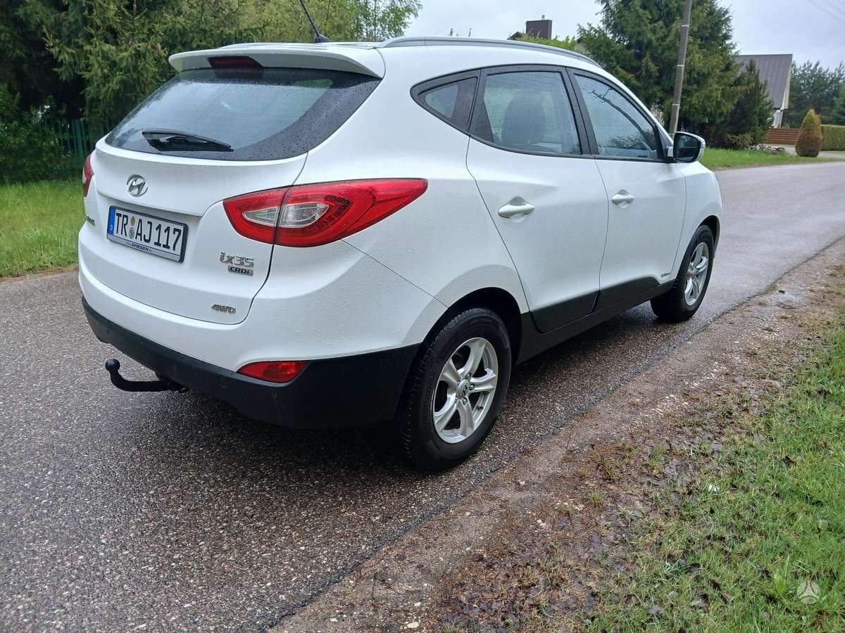 Hyundai ix35 2015 — салон