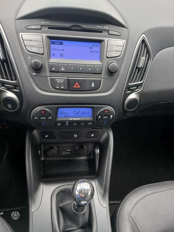 Hyundai ix35 2015 — двигун 1995 cm³, 136 HP (100kW)