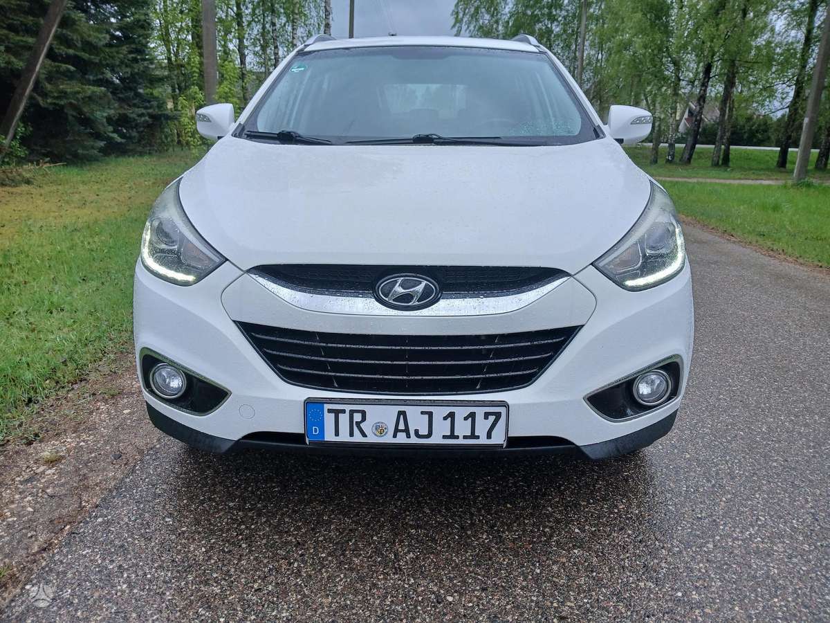 Hyundai ix35 2015 — фото 9