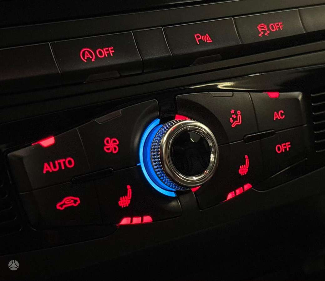 Audi A4 2013 — photo 18
