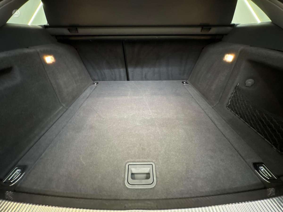 Audi A4 2013 — photo 20