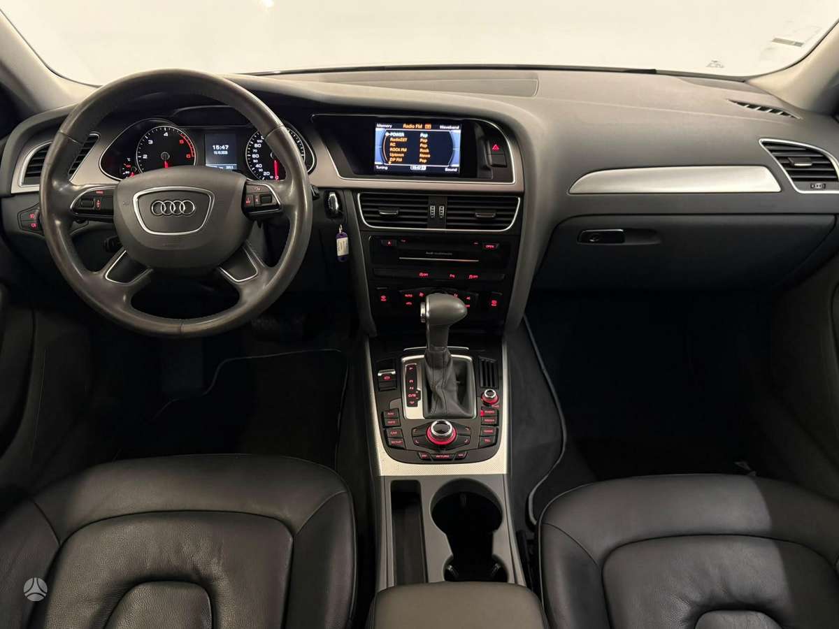 Audi A4 2013 — photo 22