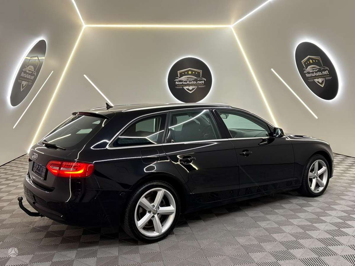 Audi A4 2013 — photo 28