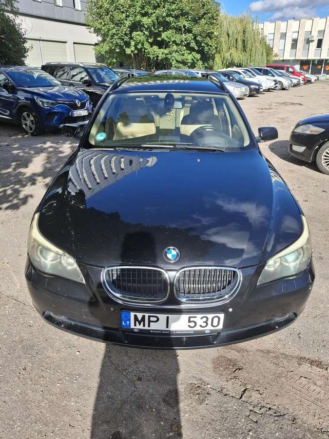 BMW 530, 2004