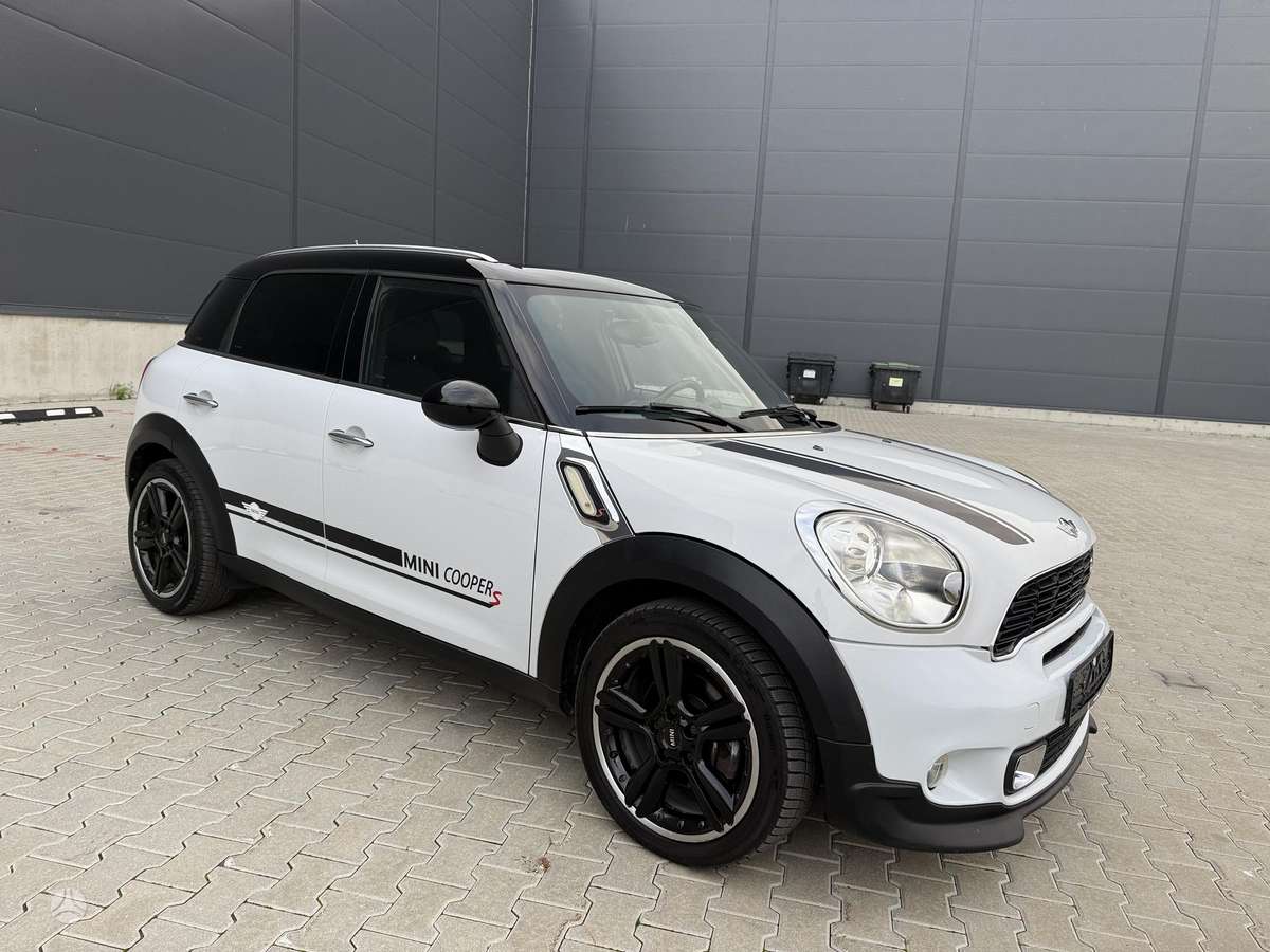 Mini Countryman 2012 — салон