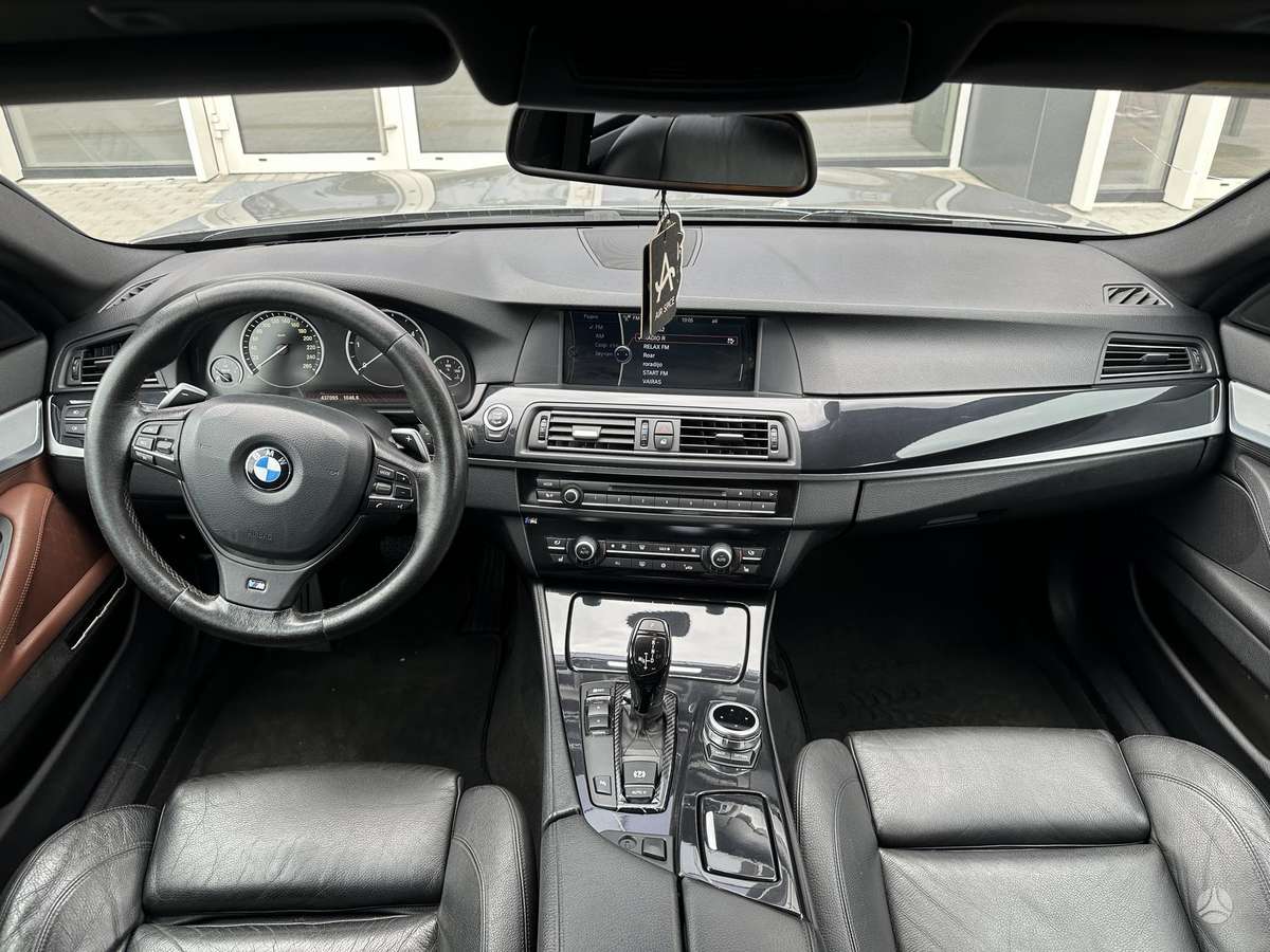 BMW 525 2012 — photo 13